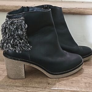 Miista leather boots with cool wool detail
